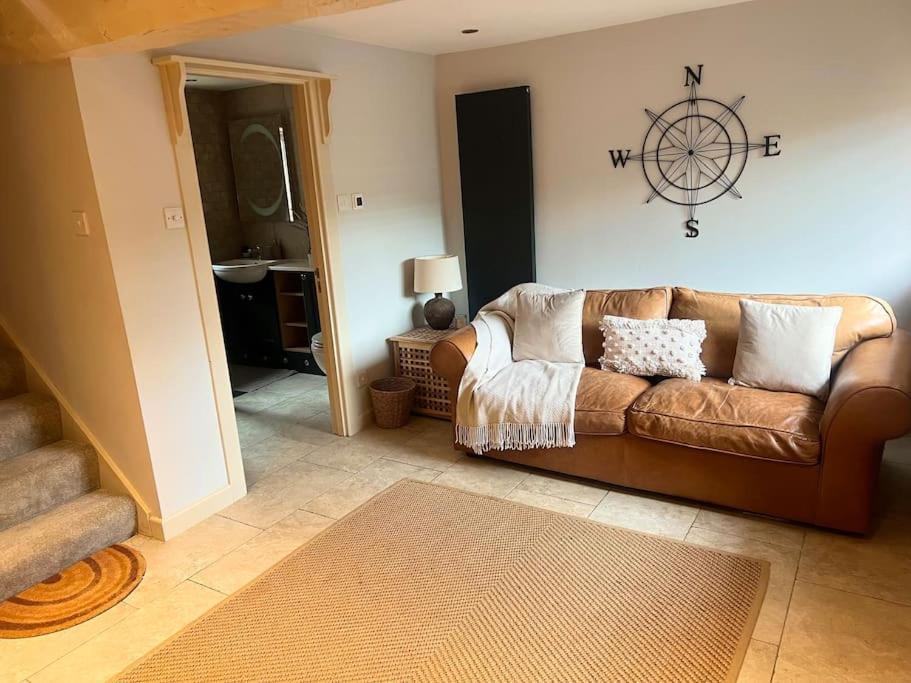 Countryside Converted Barn With Hot Tub Newton Abbot Eksteriør bilde